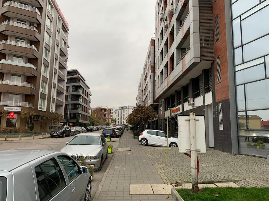 Slivercity Next To Paradise Mall Sofia Exteriör bild